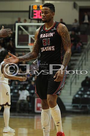 Louisiana Lafayette @ Arkansas-Little Rock Men's Basketball 1-7-2016 (©Justin Manning) JWM_0195