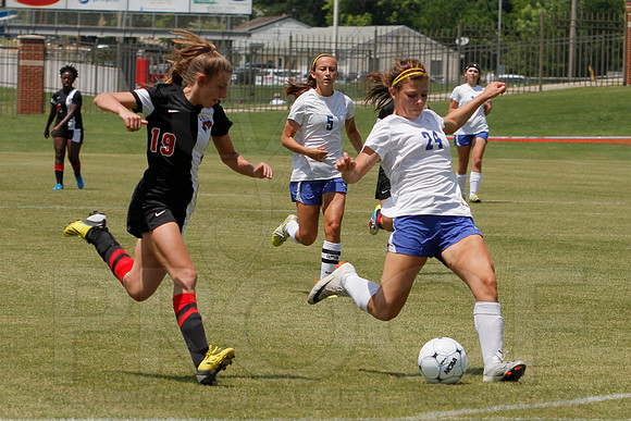 4A State Soccer Finals Maumelle vs. Valley View 5-24-2014 (© Justin Manning) JWM_0037