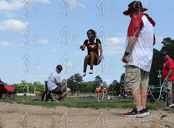 2A Region 8 District Track Meet 4-28-25_JWM_0556