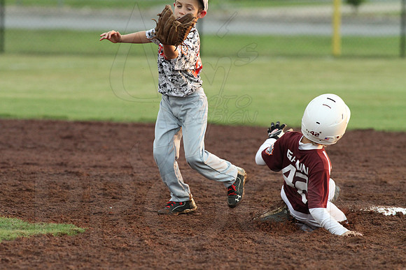 Benton vs. Madison County 8 year olds (Pastiche magazine) 7-18-2014 (©Justin Manning) JWM_022