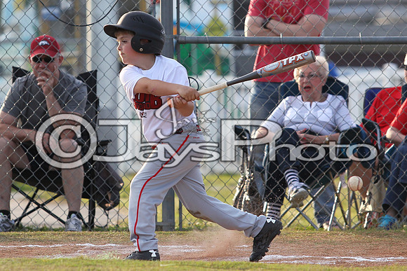 Bomb Squad vs. Cardinals 6-7 year old (Pitching Machine) 5-5-2015 (©Justin Manning) JWM_0176