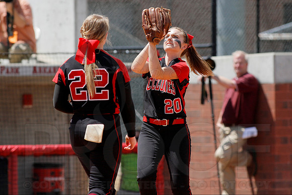 6A Benton vs Russellville State Finals 5-17-13 (© Justin Manning) JWM0160