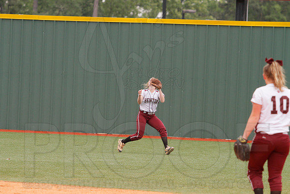 Benton vs. Russellville State Simi-Finals 5-17-2014 (© Justin Manning) JWM_0193