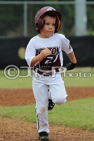 Benton (Cobb) vs. Benton 5-6 year old All-Stars 6-14-2015 (©Justin Manning) JWM_0031
