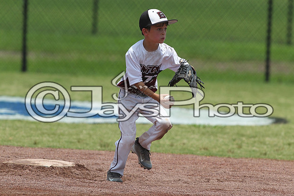 Benton vs. Harrison Cal Ripken t-ball All-Stars 7-10-2015 (©Justin Manning) JWM_0062