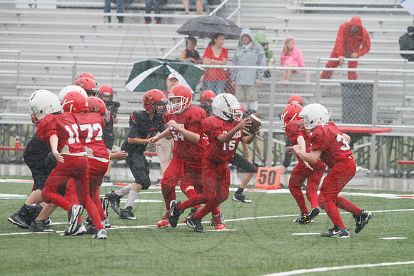 Mt. Pine @ Harmony Grove Peewee 10-5-13 (© Justin Manning) JWM0086