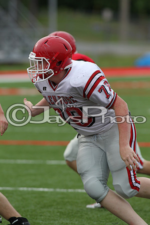 Glen Rose towel game (preseason football red-white game) 5-28-2015 (©Justin Manning) JWM_0031