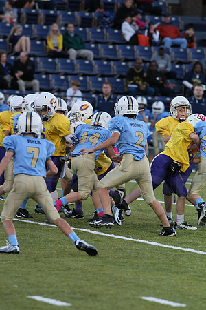 Catholic @ Pulaski Academy (Peewee) 10-14-2014 (©Justin Manning) JWM_0039