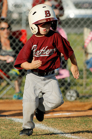Panthers @ Mets 5-6 year old baseball 4-22-2014 (© Justin Manning) JWM_0019