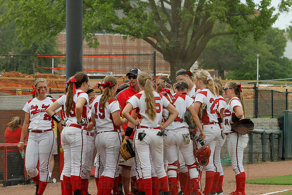 5A State Softball Finals Vilonia vs. White Hall 5-23-2014 (© Justin Manning) JWM_0120