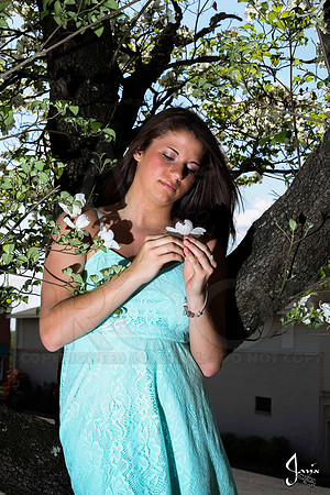 Collin & Makayla Senior pics 4-14-13 (© Justin Manning) JWM0310