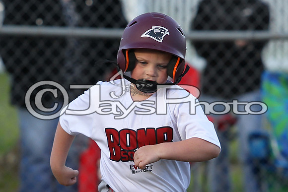 Bomb Squad vs Tigers 6-7 year old (Pitching Machine) 4-27-2015 (©Justin Manning) JWM_0009