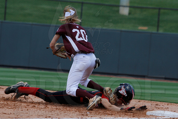 6A Benton vs Russellville State Finals 5-17-13 (© Justin Manning) JWM0079