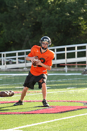 Harmony Grove Football Team Camp (Practice) 7-15-2014 (©Justin Manning) JWM_119