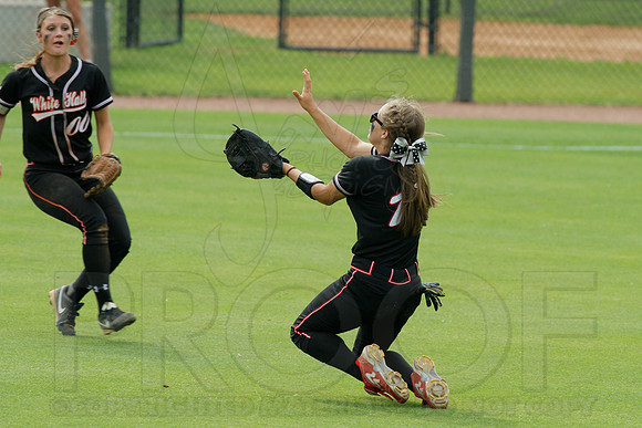 5A State Softball Finals Vilonia vs. White Hall 5-23-2014 (© Justin Manning) JWM_0368