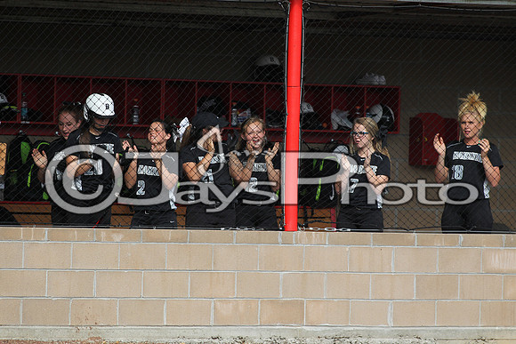 Bauxite @ Harmony Grove softball 4-21-2015 (©Justin Manning) JWM_0020