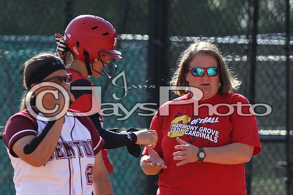 Harmony Grove @ Benton softball 4-16-2015 (©Justin Manning) JWM_0088