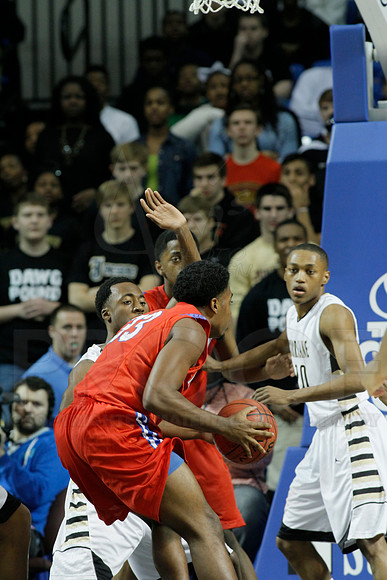 Jonesboro vs. Little Rock Parkview 6A State Boys State Finals 3-15-2014 (© Justin Manning) JWM_0064