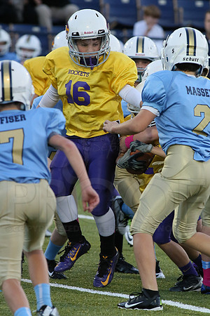Catholic @ Pulaski Academy (Peewee) 10-14-2014 (©Justin Manning) JWM_0040