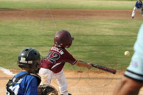 Benton-Midkiff vs. Bryant-Griffin 8 year old (Cal Ripken) 7-20-2014 (©Justin Manning) JWM_317
