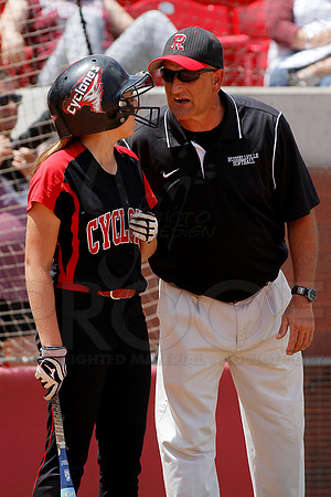 6A Benton vs Russellville State Finals 5-17-13 (© Justin Manning) JWM0027
