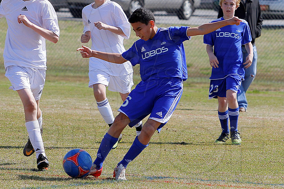 Burns Park Soccer 4-6-13(© Justin Manning) JWM0055