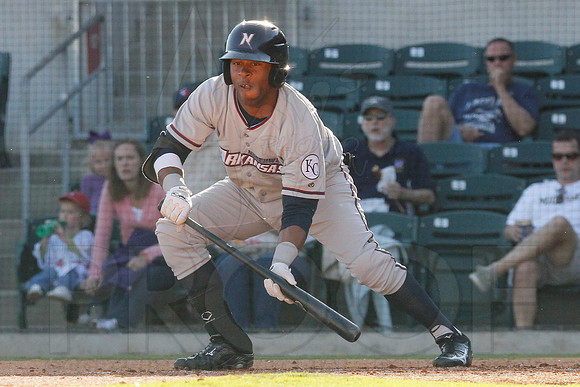 NW Arkansas Naturals @ Arkansas Travelers 4-21-12(Justin Manning)138
