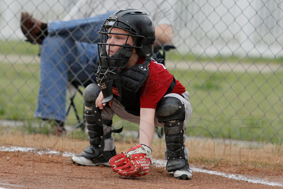 Phillies vs. Razorbacks 5-6 year old baseball 4-3-2014 (© Justin Manning) JWM_0037