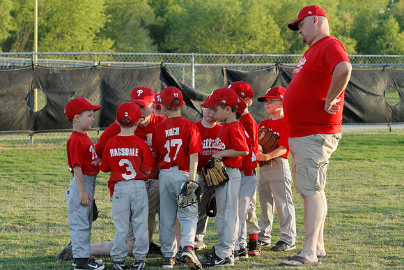 Phillies vs. Panthers 5-6 year old 5-6-2014 (© Justin Manning) JWM_0002