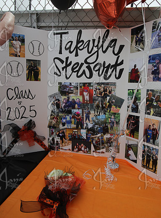 Estem @ Malvern (SENIOR NIGHT) 5-5-25_JWM_0024