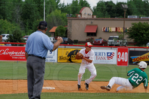 Glen Rose vs. Genoa Central 3A State 2nd Round 5-10-13 (© Justin Manning) JWM0252