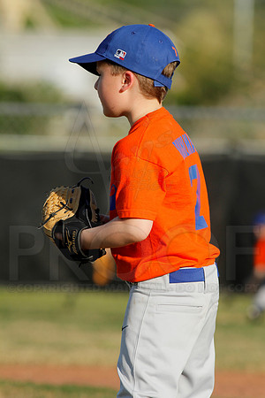 Panthers @ Mets 5-6 year old baseball 4-22-2014 (© Justin Manning) JWM_0033