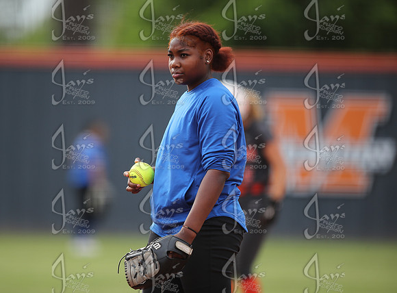 Estem @ Malvern (SENIOR NIGHT) 5-5-25_JWM_0671