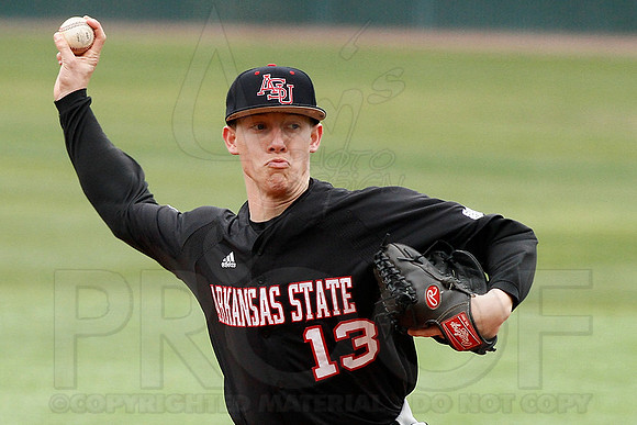 ASU @ UALR baseball 3-17-13 (© Justin Manning) JWM0366