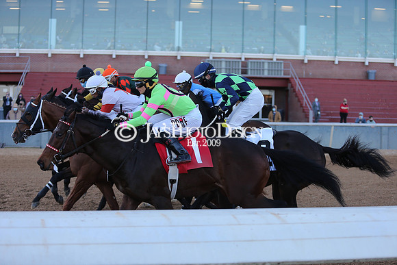 z210122_SmartyJonesStakesDay_Manning_0468