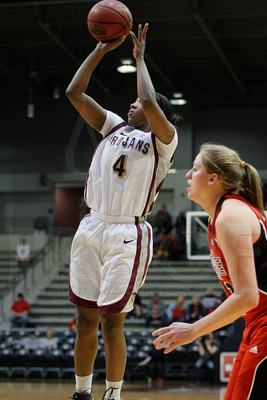 ASU @ UALR 3-2-130033 (©Justin Manning)