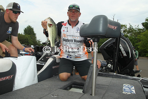 Forrest Wood Cup (weigh-in)_1110