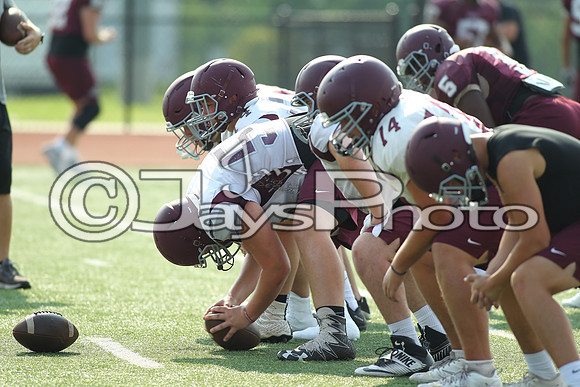 Benton Football Practice 8-4-17_JWM00054