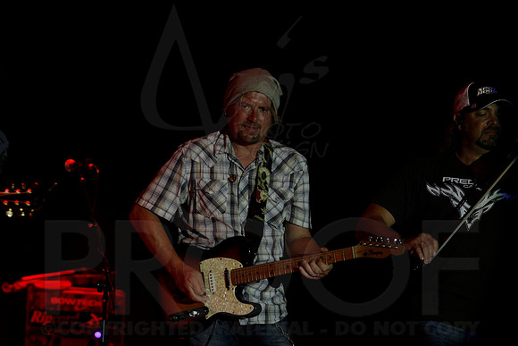 Tracy Lawrence (Brickfest) 6-28-2014 (©Justin Manning) JWM_068