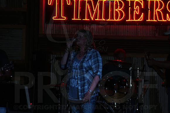 Midnight Hurricanes (Timbers) 9-6-2014 (©Justin Manning) JWM_099