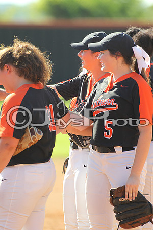 Benton-Harmony Grove @ Malvern 4-25-17_JWM00039