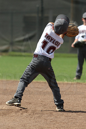 Benton vs. Mountain Home 5-6 year old All Stars 7-12-2014 (©Justin Manning) JWM_087