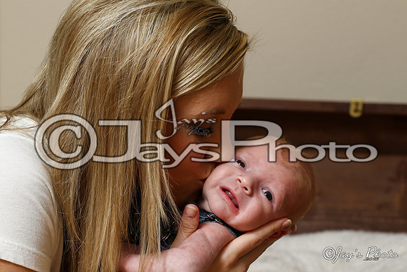 Jonathan Keston Ray newborn pictures 3-30-2015 (©Justin Manning) JWM_0037