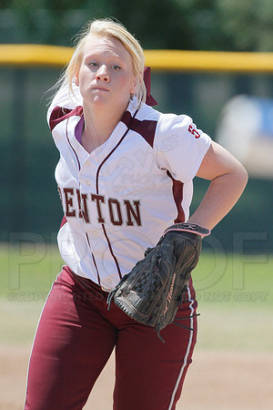 Benton vs. Mountain Home 6A State Softball Playoffs 5-11-13 (© Justin Manning) JWM0045