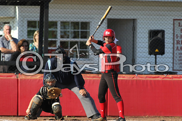 Bauxite @ Harmony Grove softball 4-21-2015 (©Justin Manning) JWM_0377