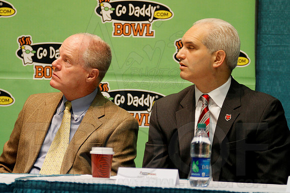 Go Daddy Press Conference (Larry the Cable Guy) & Mayor Luncheon 1-4-13 (Justin Manning)0107