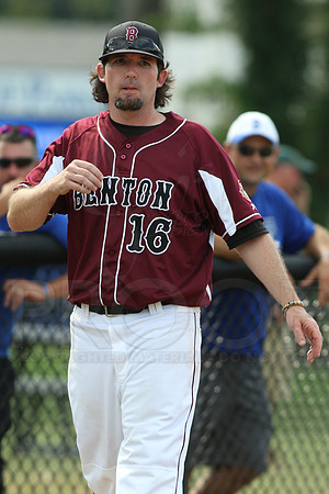 Benton-Midkiff vs. Bryant-Griffin 8 year old (Cal Ripken) 7-20-2014 (©Justin Manning) JWM_041