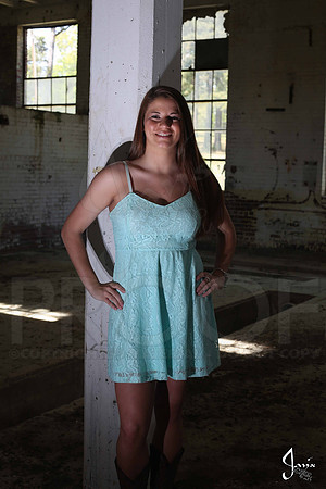 Collin & Makayla Senior pics 4-14-13 (© Justin Manning) JWM0162