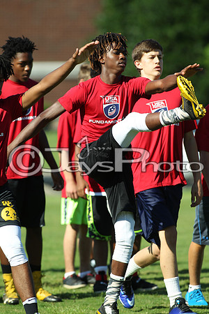 Tyrell Johnson Football Camp 6-10-17_JWM00037