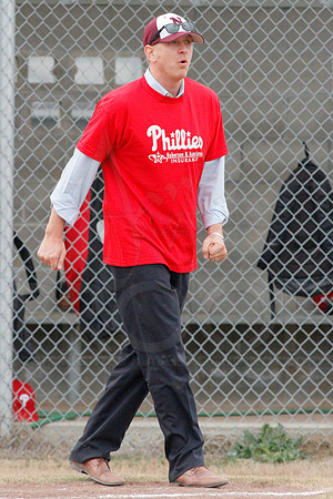 Phillies vs. Razorbacks 5-6 year old baseball 4-3-2014 (© Justin Manning) JWM_0274
